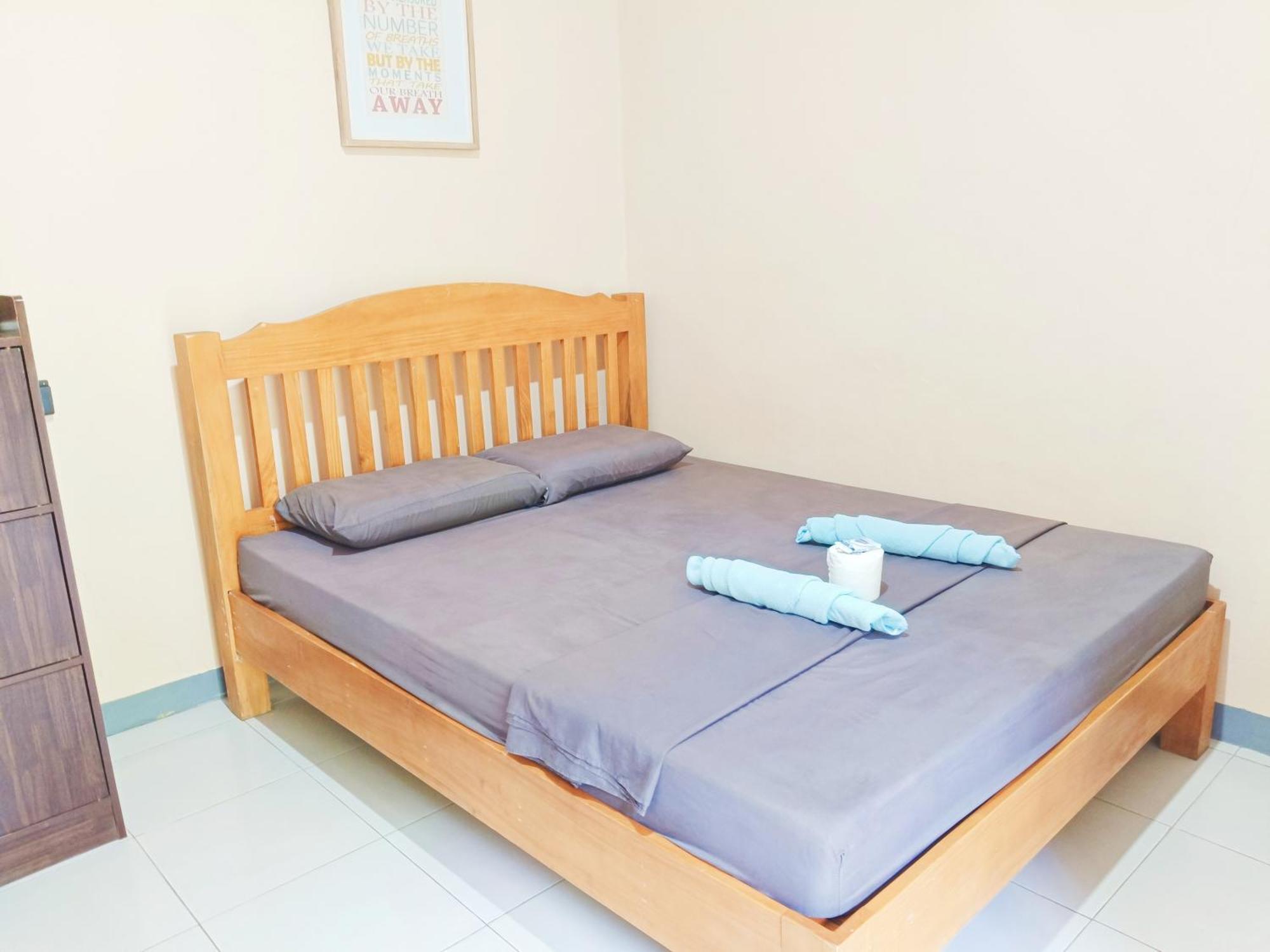 James Homestay Siquijor Szoba fotó