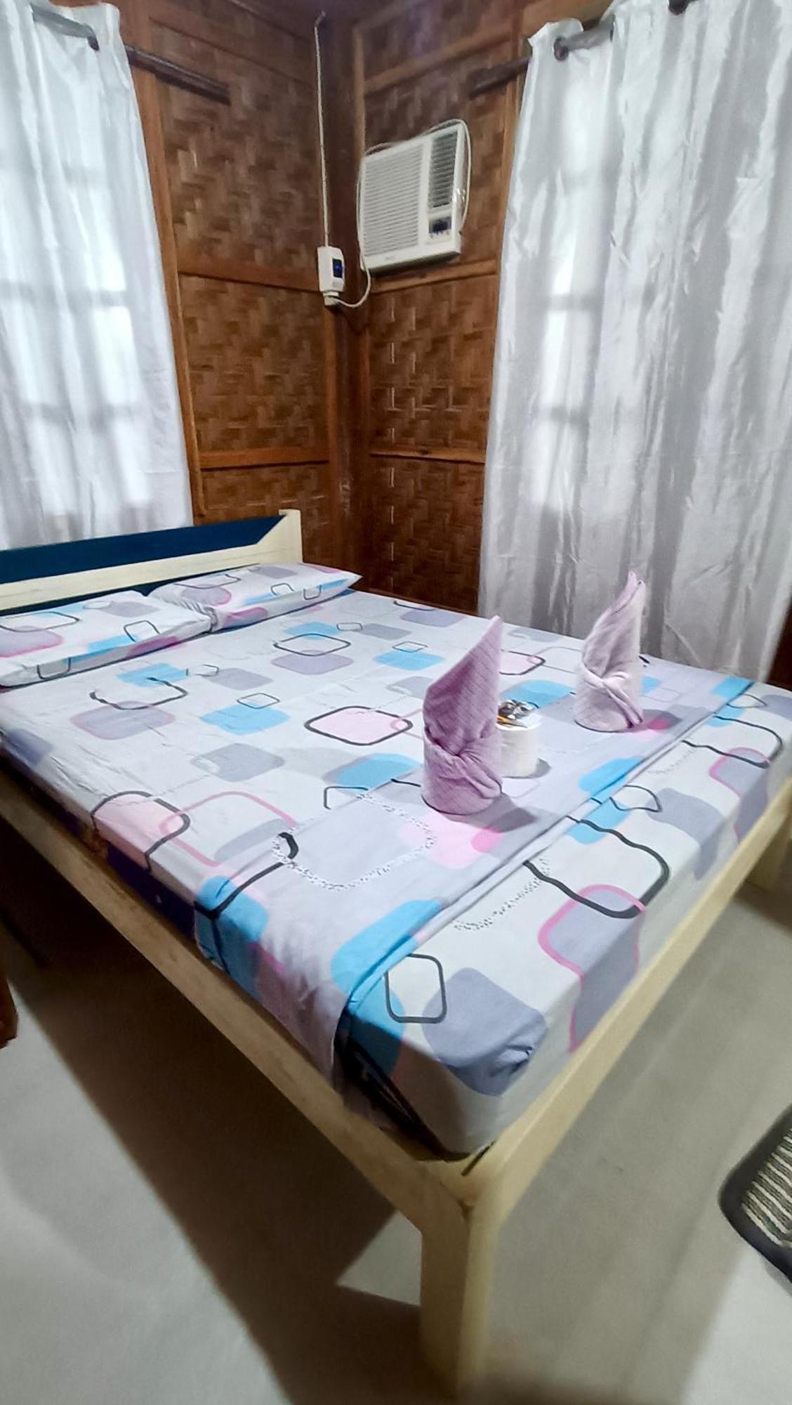 James Homestay Siquijor Kültér fotó